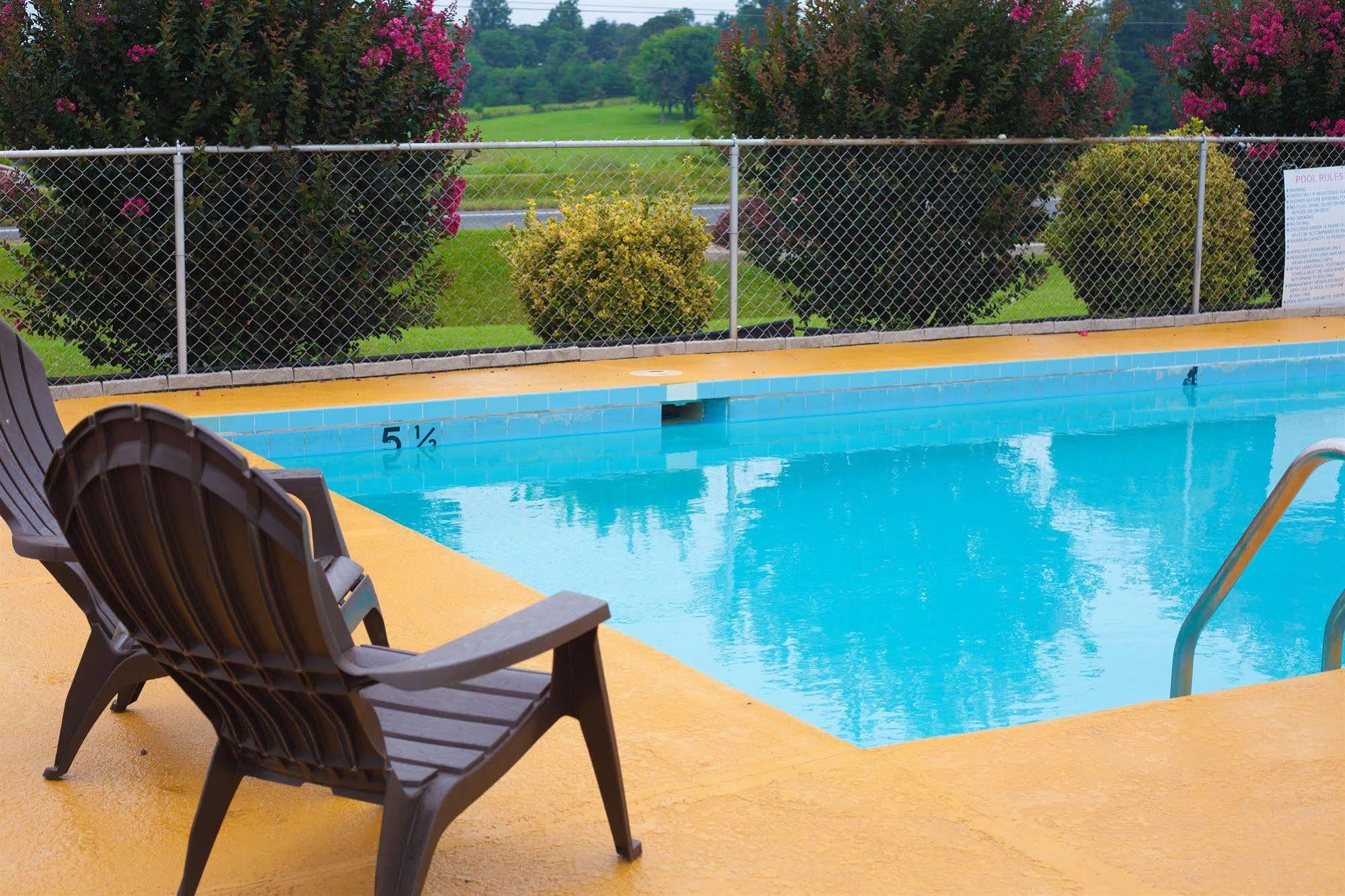 Timberlake Motel Lynchburg Zewnętrze zdjęcie